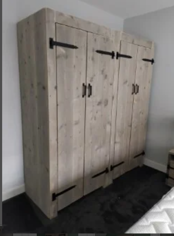 steigerhouten kledingkast op maat